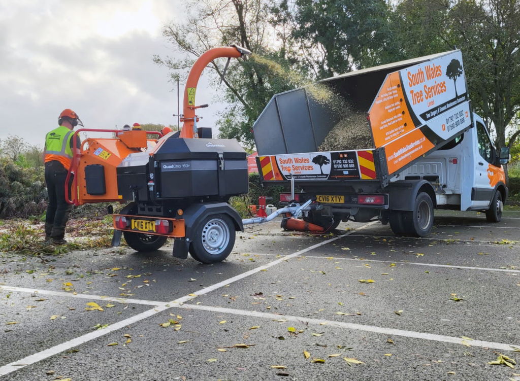 New GreenMech QuadChip turns more than just heads in corporate colours of South Wales Tree Services