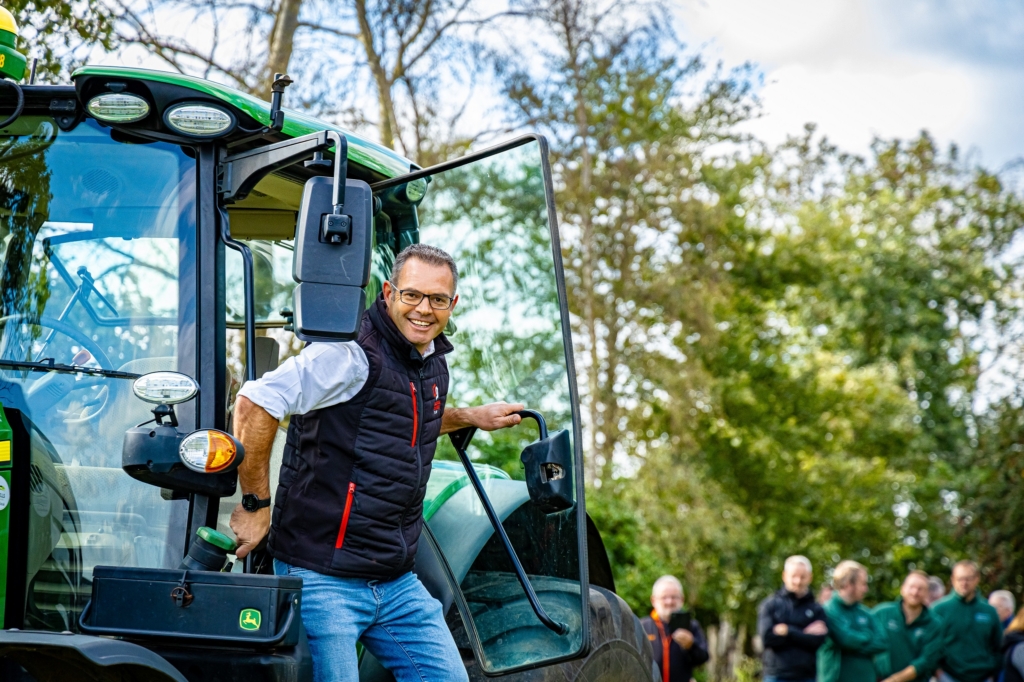 Biggest ever gathering of landscapers in Buckinghamshire