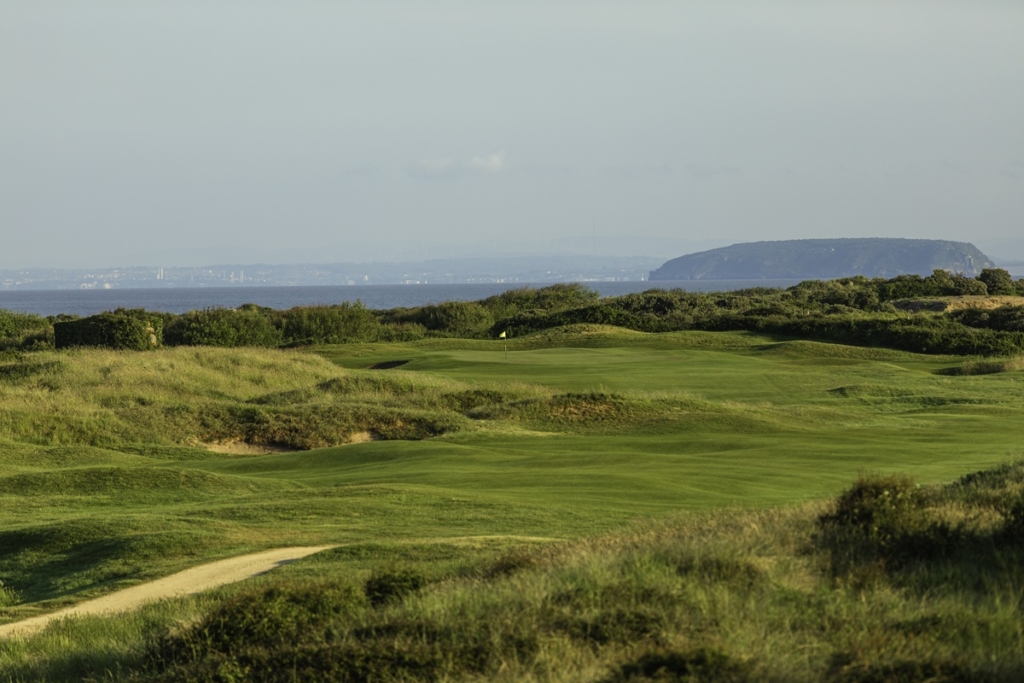 Enhancing Fairway Resilience at Burnham & Berrow Enhancing Fairway Resilience at Burnham & Berrow