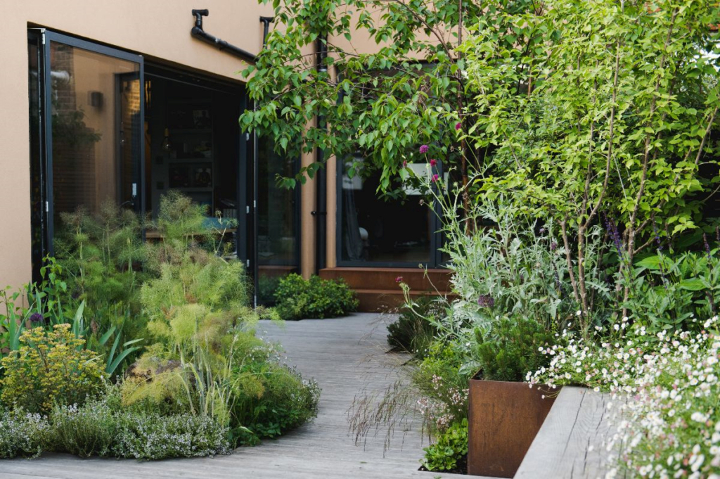 SGLD showcases small gardens competing at SGLD Awards SGLD showcases small gardens competing at SGLD Awards