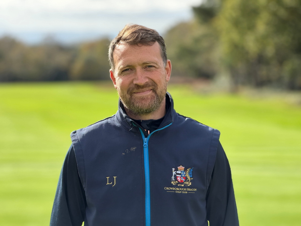 Attraxor helps refine greens and tame seed heads Attraxor helps refine greens and tame seed heads