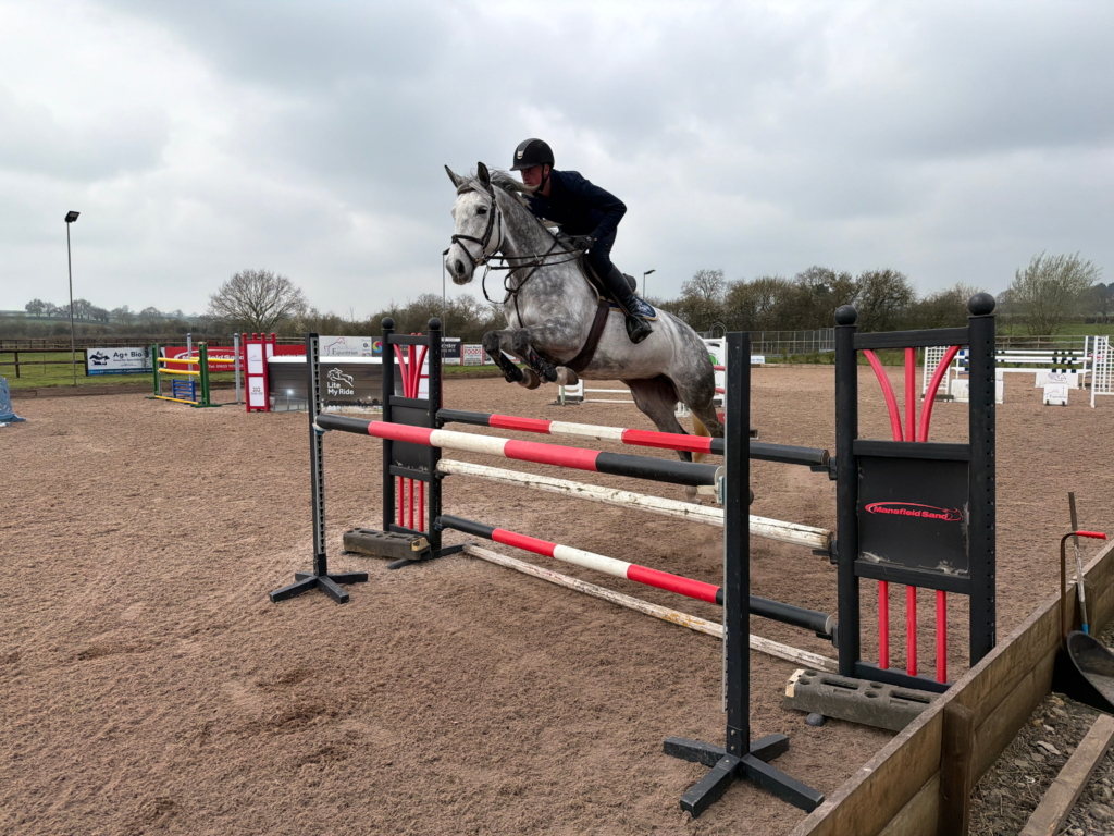 Mansfield Sand at the heart of Teeton’s arena