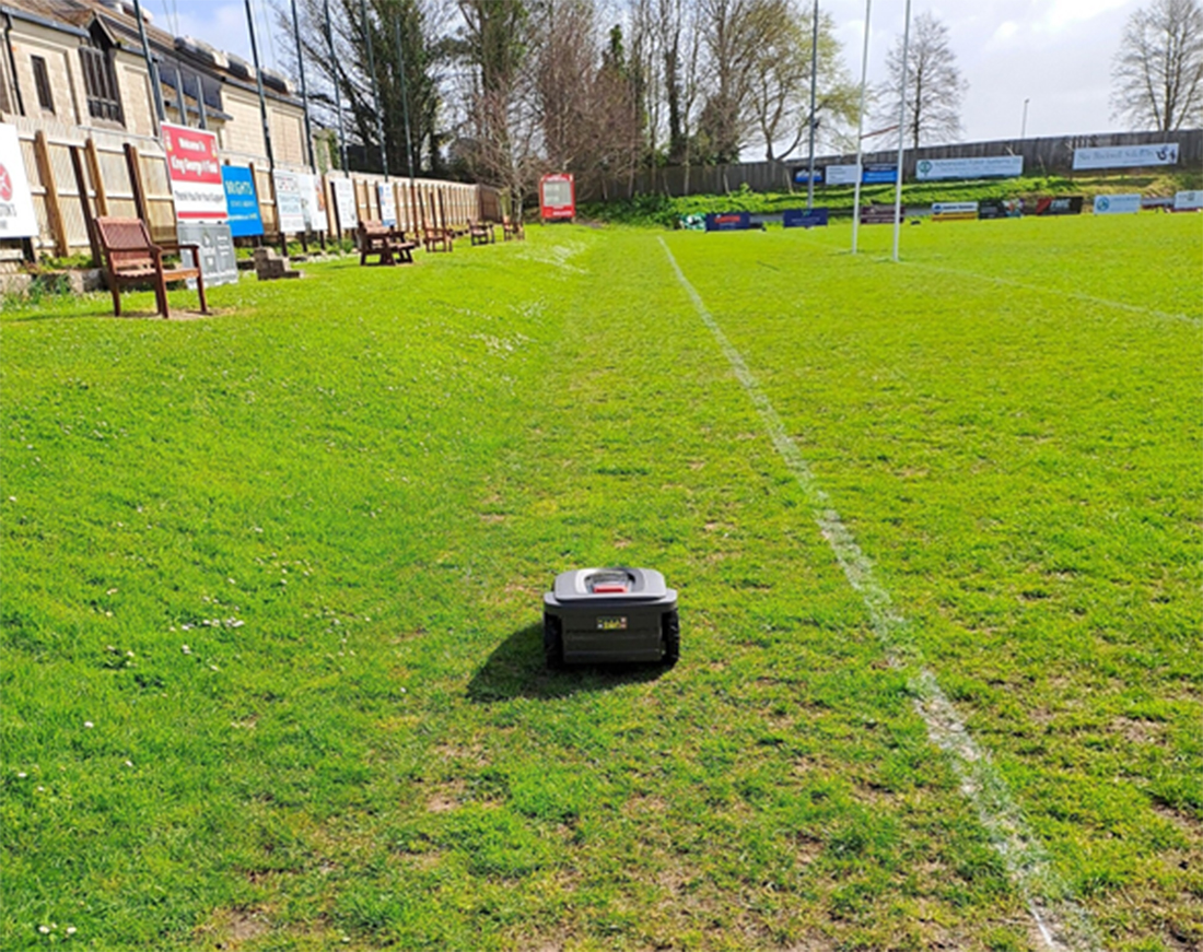 STIGA Robot Mowers Bed Down At Bideford RFC