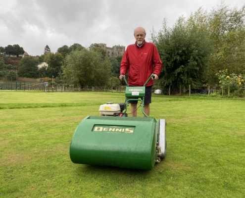 Ludlow Castle ‘smitten’ with Dennis FT610