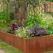 Straightcurve to support 'The Association of Professional Landscapers' at the 'Hampton Court Palace Garden Festival'