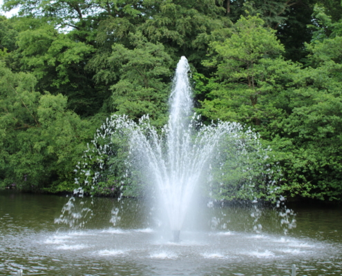 SS2 Delmar Aerating Fountain Installation at Mottram Hall Hotel