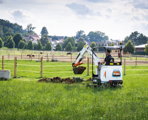 Bobcat Unwraps 2-Tonne Electric Mini-Excavator at Bauma