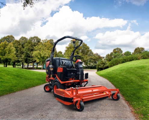 Debut for new Kubota Centre Collect Front Mower (CCFM) at SALTEX