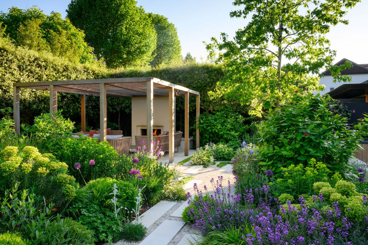 Modern masterpiece wins ‘Garden of the Year’