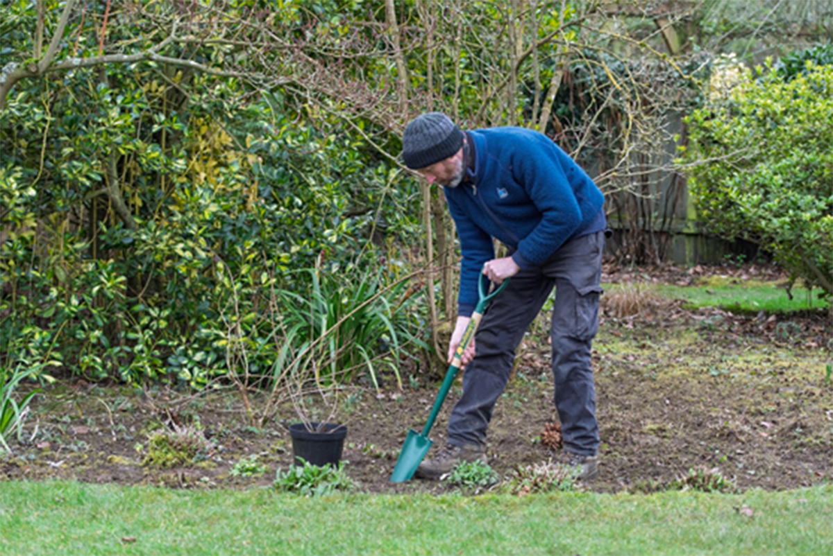 Bulldog Treaded Tree Planting Spear tested
