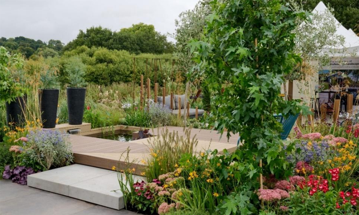 Showcasing APL designers and landscapers at major flower shows